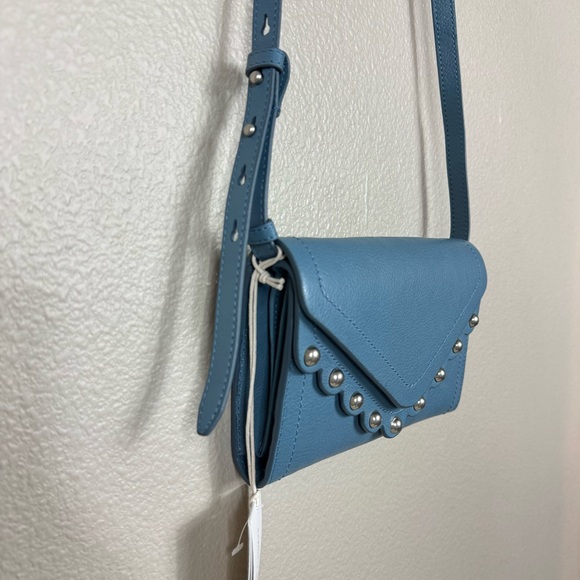 NWT Lucky Brand Ruth Leather Crossbody Organizer Bag dusty blue - Picture 3 of 14